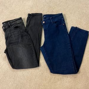 Set of 2 Old Navy Skinny Jeans
